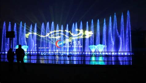 广州又有灯光节！3D水幕投影秀惊艳登场！就10天，要看抓紧！|南沙|公交站|黎旭阳_新浪新闻