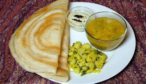 बचे हुए चावल से बनाए यह बेहतरीन डिश, मिनटों में होगी तैयार #Recipe