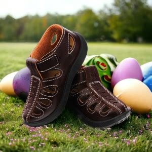 Girls Shoes - Upto 50% to 80% OFF on Shoes for Girls, Sandals, Slippers ...