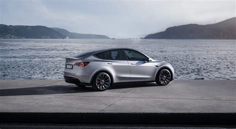 Tesla Model Y 7 Seats: A Game-Changing EV for Families - WhipSmart