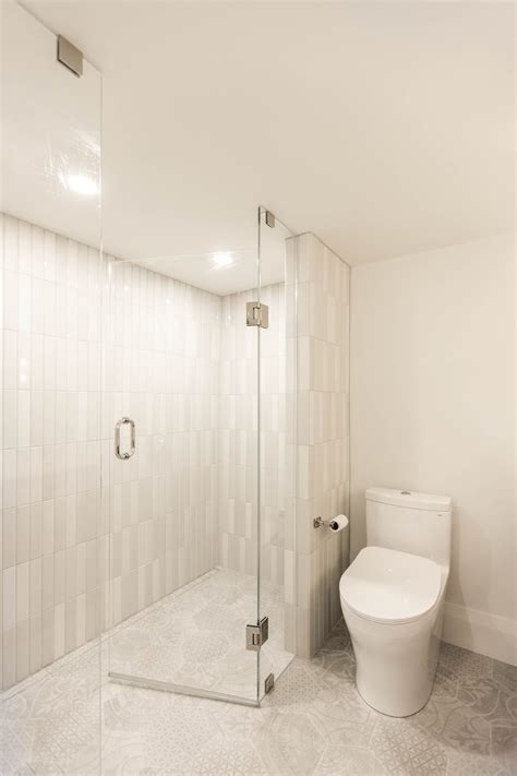 Basement Bath 的图像结果