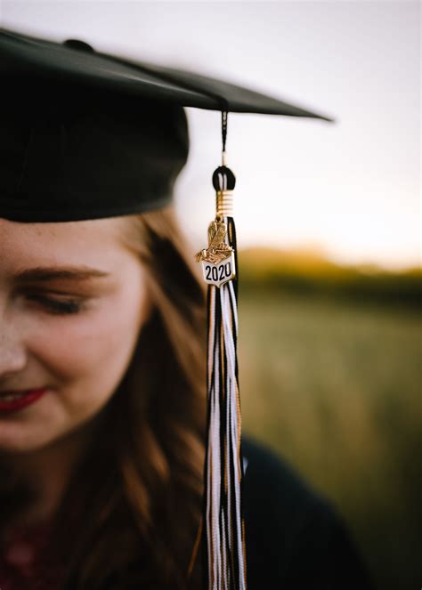 Graduation Cap N Gown Tassel Photograph | Graduation photography ...