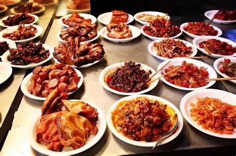 重庆正宗的十大特色美食，吃货必看的重庆美食攻略！ - 知乎