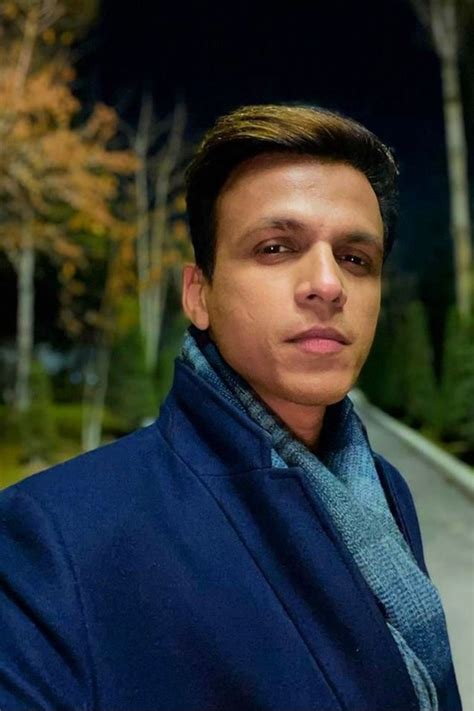 Indian Idol: Get Latest Buzz, Updates, Gossip, Photos & Videos