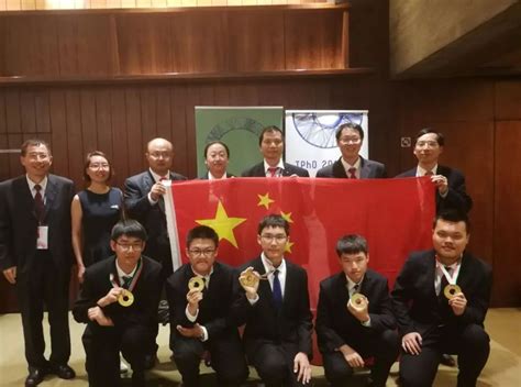全员满分摘金 国际数学奥赛中国队破纪录背后-新华网
