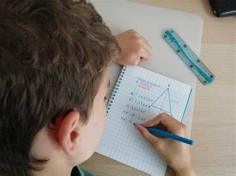 Triangle Isocele Python 的图像结果