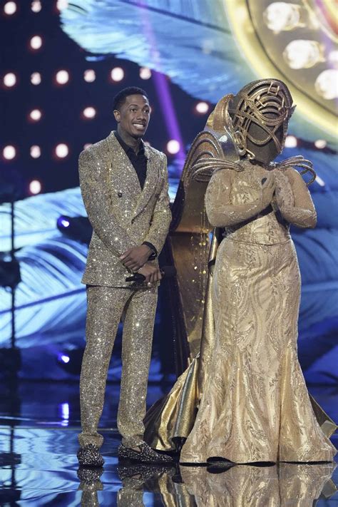 THE MASKED SINGER Season 8 Episode 2 Photos Vegas Night | Seat42F