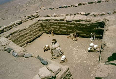 Chauchilla is an ancient cemetery in Peru that contains chilling ...