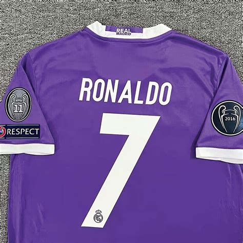 [100+] Purple Ronaldo Jersey Wallpapers | Wallpapers.com