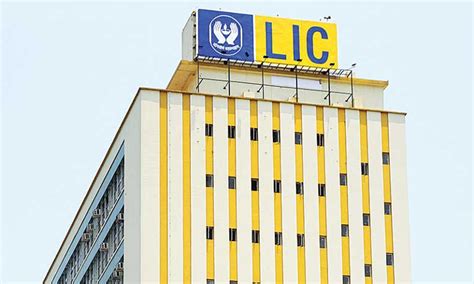 SC Dismisses Moneylife Foundation's PIL Against LIC Jeevan Saral Policy