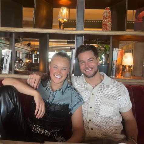 JoJo Siwa sheds light on new reality show with Chris Hughes as she ...