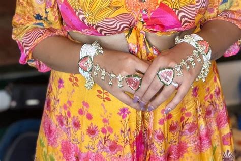 Roshnimase Bridal Makeover - Makeup Artist - Mumbai Central ...