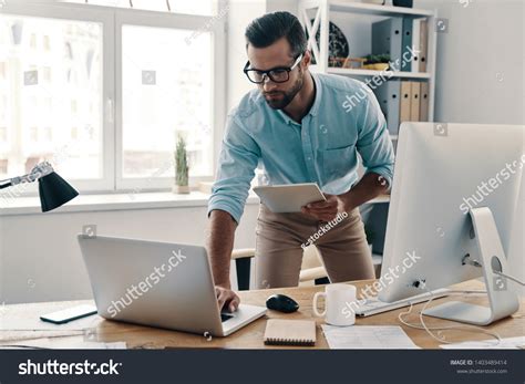 Working Hard Work 的图像结果