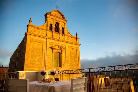 PIAZZA GRANDE - SOGGIORNI BREVI (San Cono) - Lodging Reviews & Photos ...