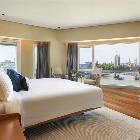 The Penthouse Suite | Park Plaza London Riverbank