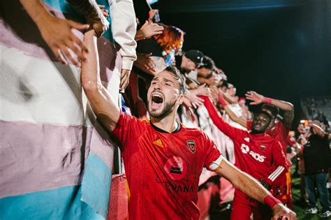 New stadium brings record-setting crowds for Phoenix Rising - AZ Big Media