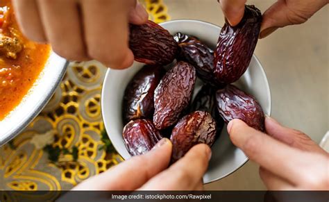 वजन घटाना चाहते हैं लेकिन मीठा खाने का भी करता है मन, तो ये 5 फूड्स ...