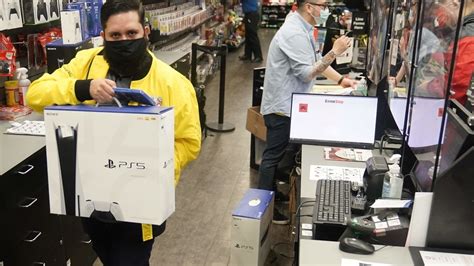 PlayStation 5 scalpers use bots to hunt down scarce consoles | Gaming News