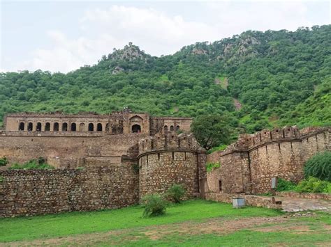 Is Rajasthan’s Bhangarh really haunted? Read the spooky tale here ...