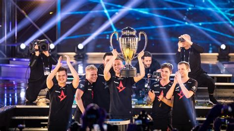 Most Well Earned Pro Players In Esports In Different Famous Video Games