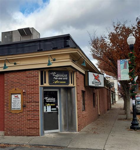 Hangar Pub & Grill - Visit Greenfield, MA