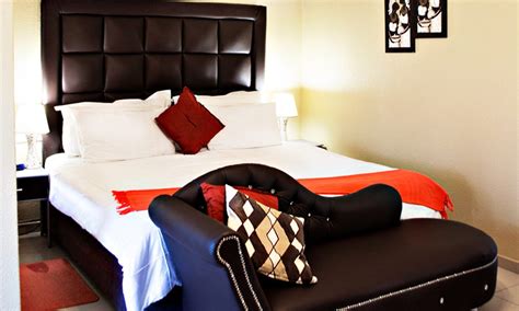 Visit Vakasha Guest Lodge 2, Witbank