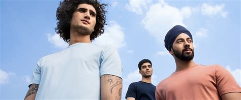 How Men In Their '20s Can Develop A Sense Of Style