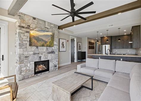 Gatlinburg, Tennessee United States - 107 2BR | The Highlands Rentals ...