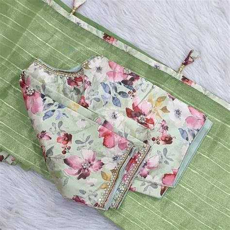 CODE WS1135: Pastel green with golden tint fancy – Neidhal