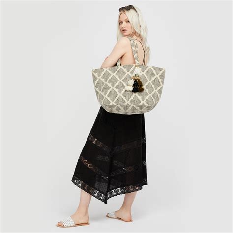 Buy Geo Woven Beach Tote Online at Best Price - Accessorize India
