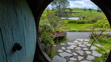 Bing Black Wallpaper 的图像结果