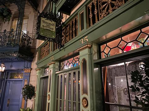 Get a First Look at NEW Eudora's Chic Boutique Opening Today in New ...