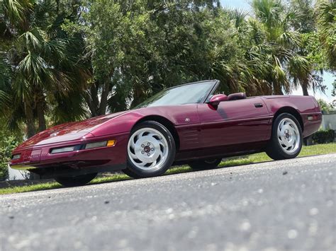1993 Chevrolet Corvette | Survivor Classic Cars Services