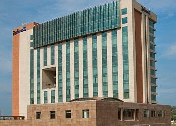 3 Best 5 Star Hotels in Guwahati - Expert Recommendations