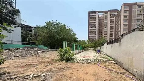 சென்னை மாநகராட்சி பராமரிப்பில் இருந்த பூங்கா குப்பை மேடாக மாறிய அவலம் ...