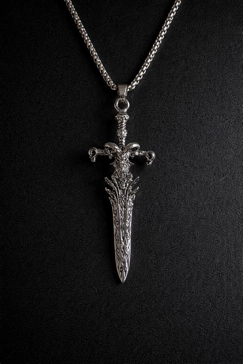 Vampires Sword pendant with chain (limited edition) – Gonzo
