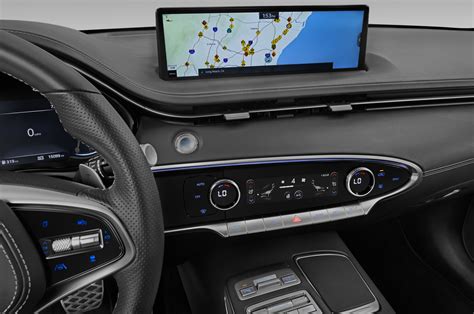 2025 GV70 Genesis Photos and Videos - MotorTrend