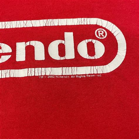 nintendo logo t shirt 00s | focus