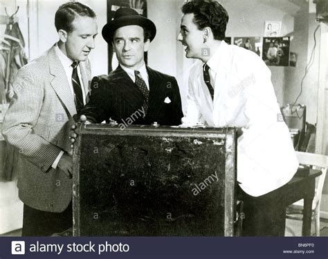 Kenneth Connor 的图像结果