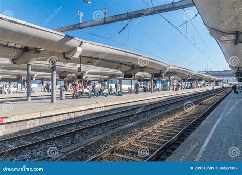 Platforms on Oslo Railway Station. Oslo Sentralstasjon Oslo Central ...