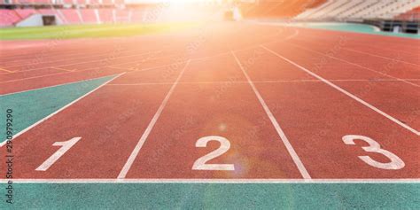 Running Race Track 的图像结果