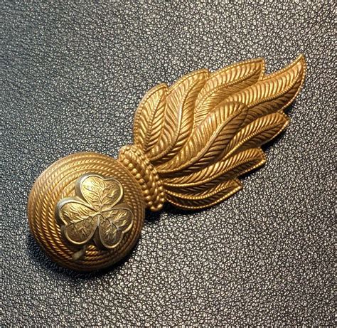 Royal Irish Fusiliers Reserve Battalion Cap Insignia