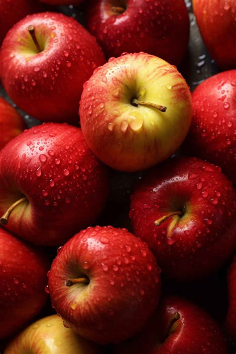 Fuji Vs Gala Apples: Which Is The Best? - Eat Your Beets