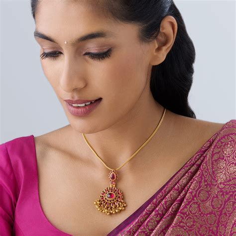 Explore Silver Pendant for Women | Authentic Silver Pendant Designs