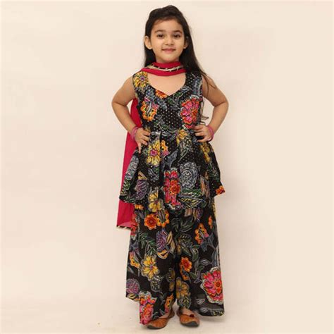 Black Floral Print Cotton Kurta With Sharara – folkcultureclothing