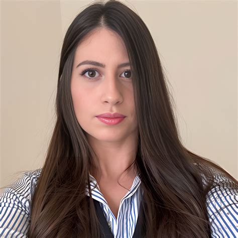 Eva - French teacher - ₹3025/h