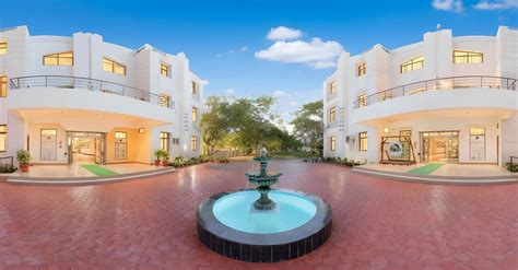 Top University In Indore | Renaissance University