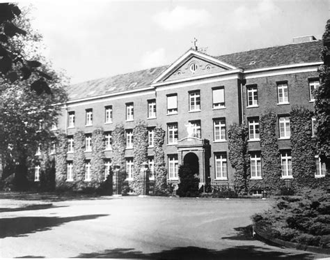 Over La Providence - La Providence