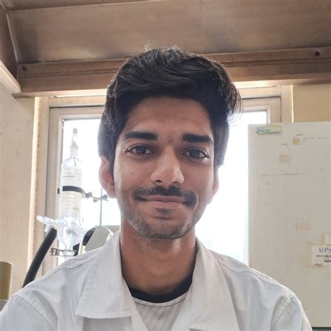 Abhay - Chemistry teacher - ₹1500/h