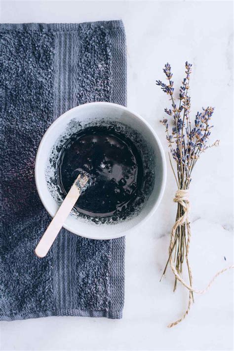 Easy DIY Charcoal Peel Off Mask Anyone Can Make at Home (Try this ...